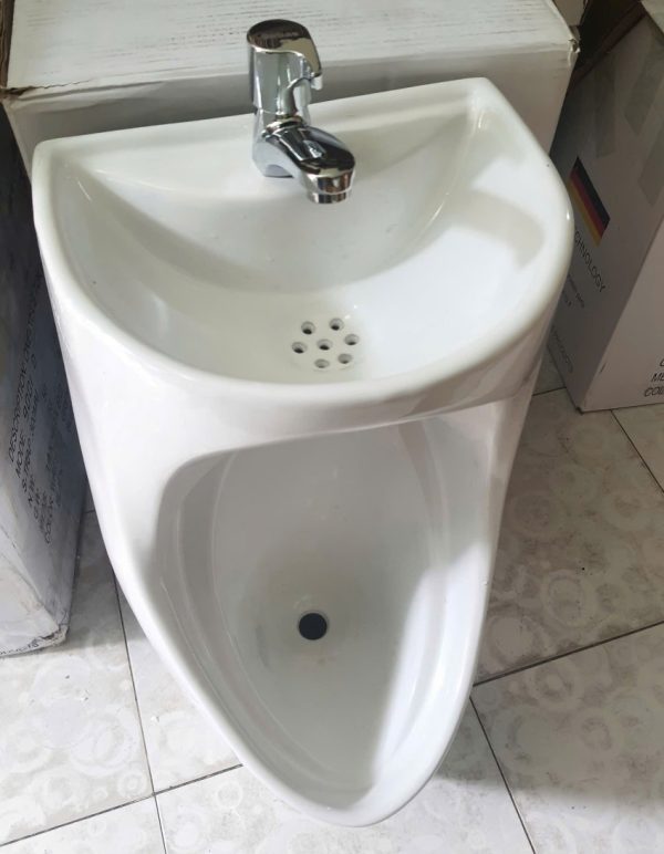 Bồn tiểu lai chậu rửa treo tường kiểu tròn