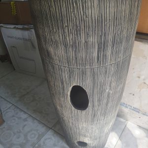 Lavabo trụ đứng sân vườn họa tiết hoa sen