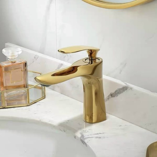 vòi lavabo nóng lạnh kiểu chiếc lá màu vàng bóng, bản thấp