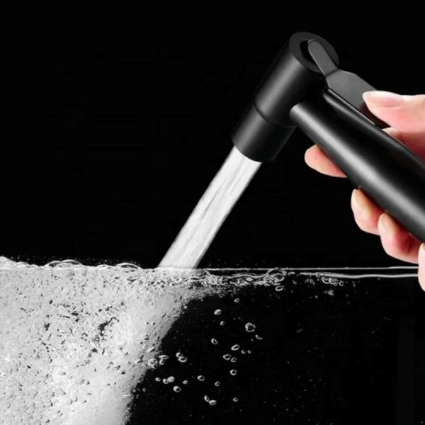 Đầu vòi xịt vệ sinh màu đen