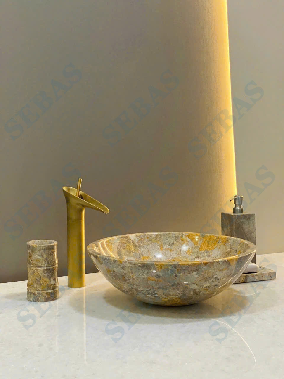 Lavabo da tu nhien ben theo thoi gian Lavabo đá tự nhiên vân vàng