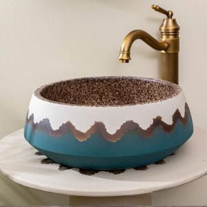 Lavabo sân vườn kiểu trụ đứng tông xanh